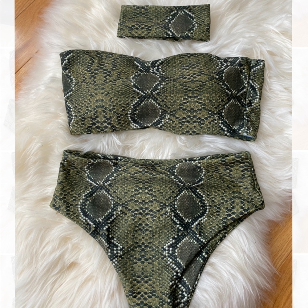 SOLD NEW Size Small Snakeskin Zaful Bikini